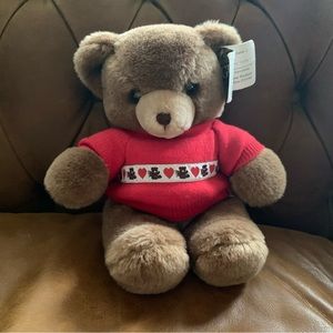 VTG & RARE 80s 1983 GUND bear NWT #2124 Tender Teddy 12 inch